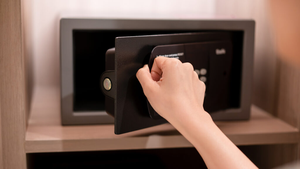 USE THE SAFE AT OUR HOTELS-safety tips