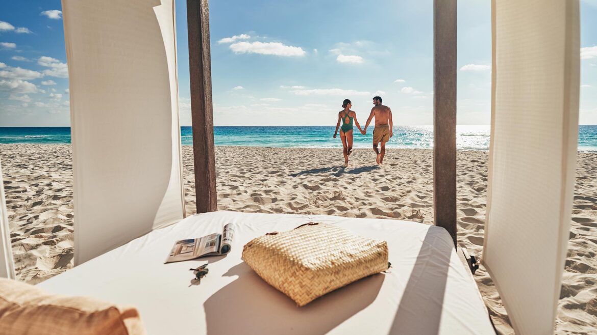 1030_hotel_gallery_2023829123512187_FullScreen grand park royal cancún