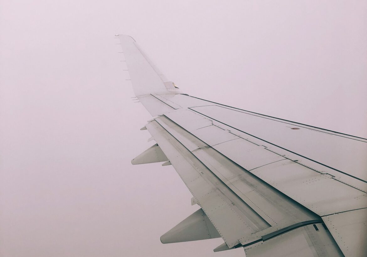 jon-tyson-30GSfx9hKys-unsplash viagem segurança