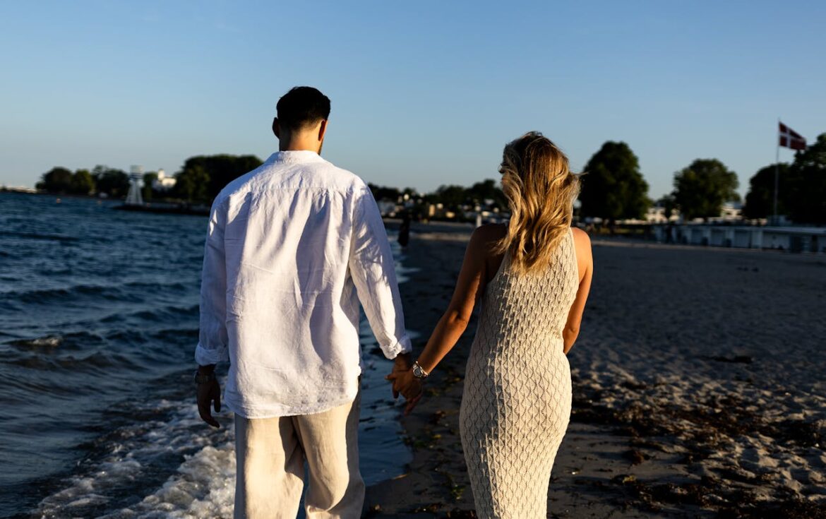 pexels-filipgrobgaard-27139657 escapada romántica pareja